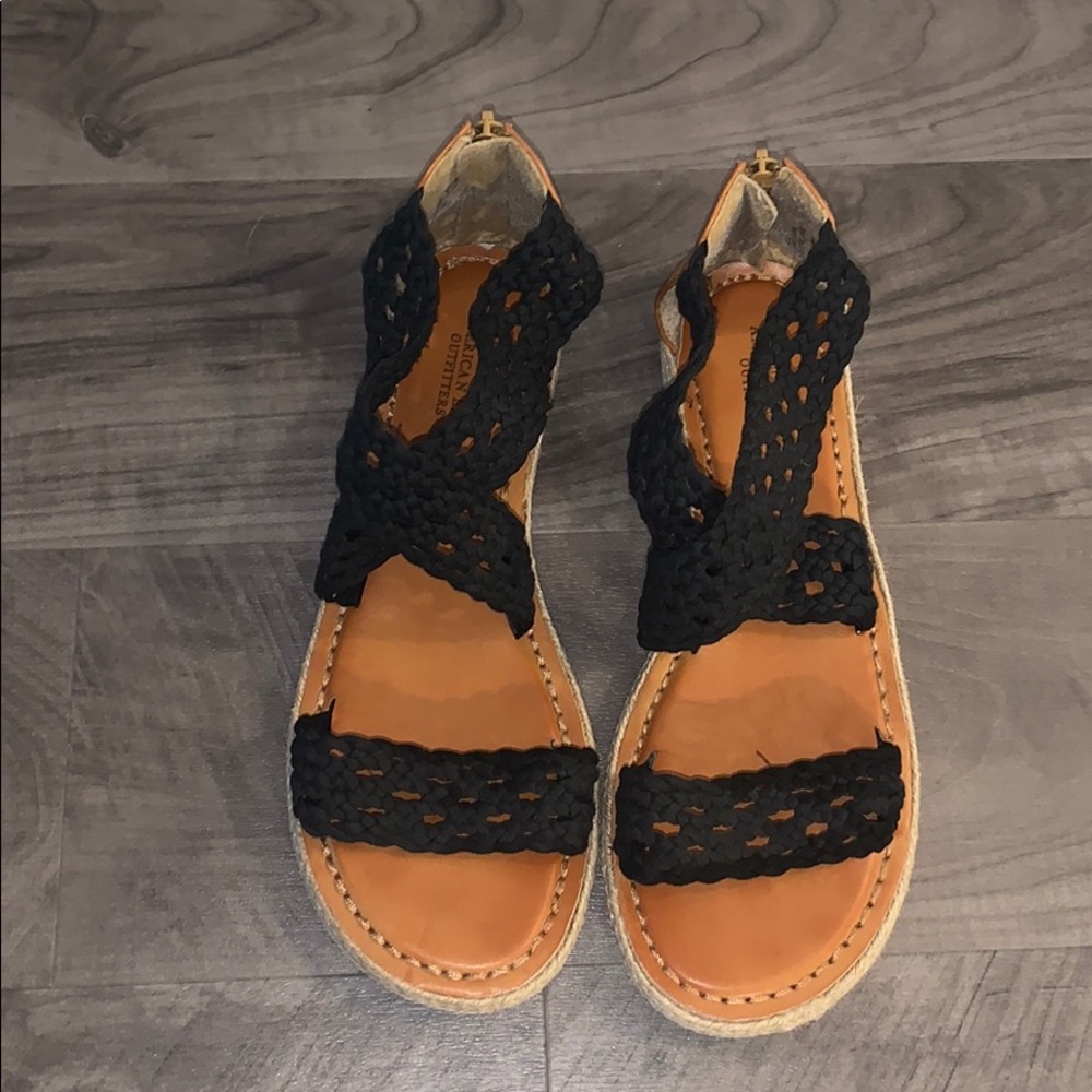 American Eagle Sandals✨